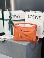Loewe Puzzle Bags Handbags Calfskin Cowhide Fall/Winter Collection