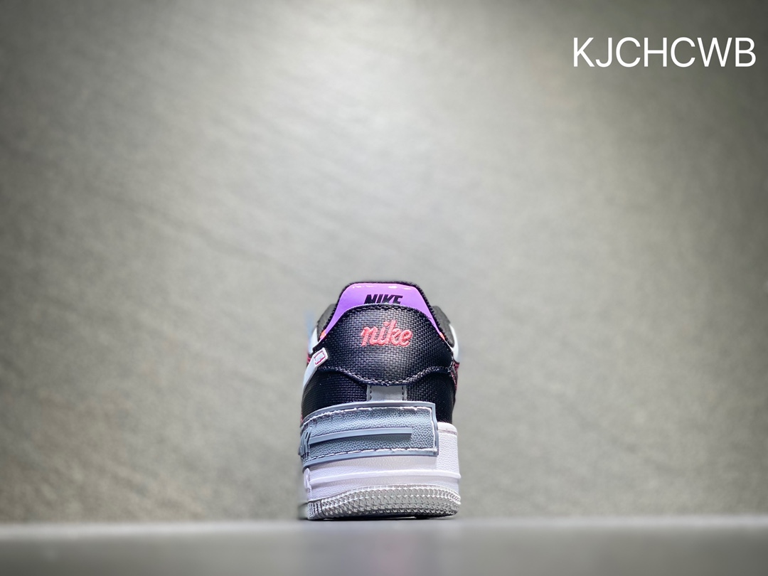 180 Nike Air Force 1 空军一号 DC2542-001