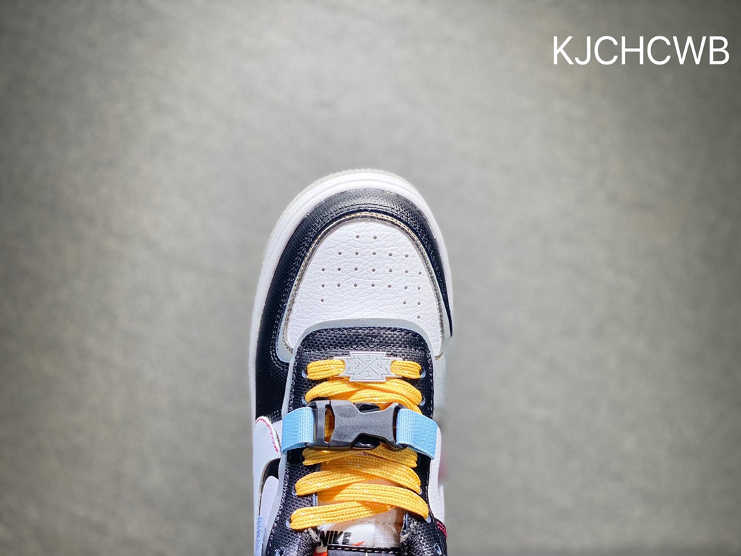 180 Nike Air Force 1 空军一号 DC2542-001