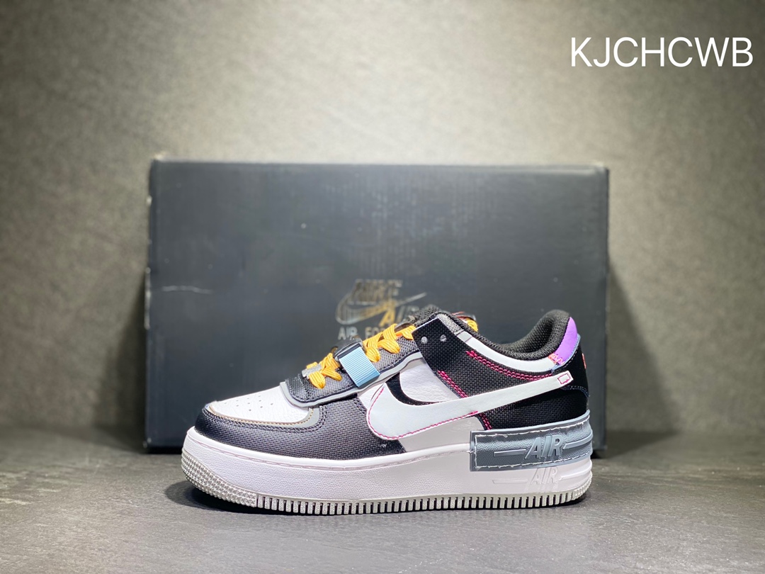 180 Nike Air Force 1 空军一号 DC2542-001