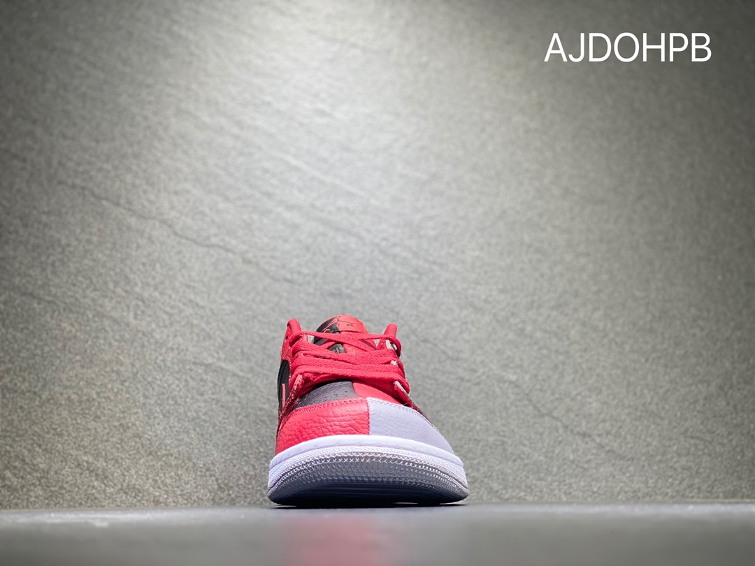 本地自取200 Nike AIR JORDAN 1 Low AJ1 乔丹低帮篮球鞋 DR0502-600