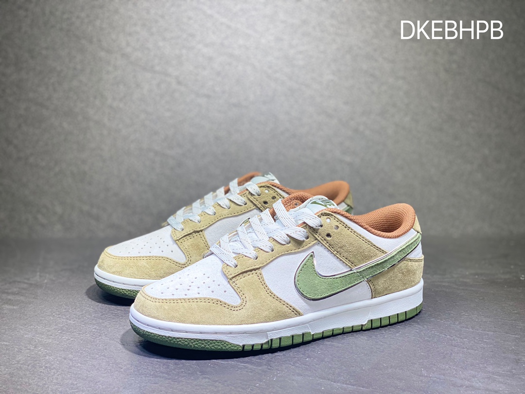 320 Nike SB dunk Low 低帮休闲运动滑板板鞋 FF0918-016