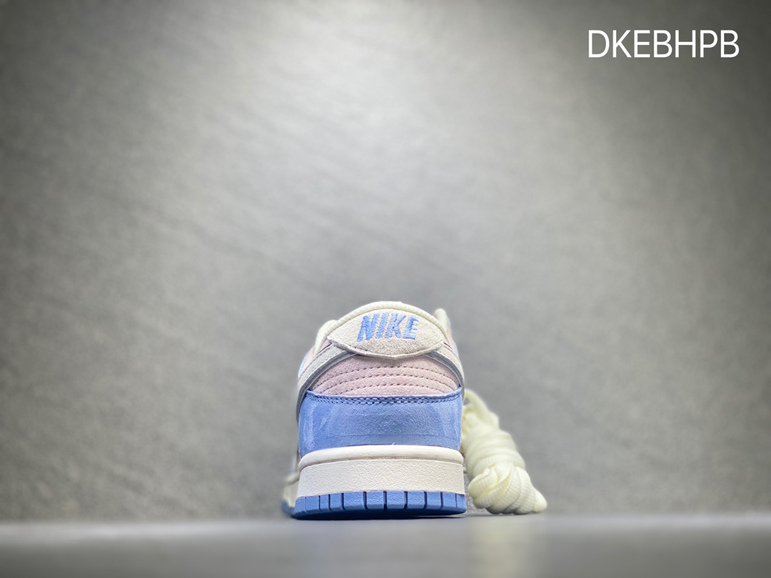 320 Nike SB dunk Low 低帮休闲运动滑板板鞋 ST1391-205