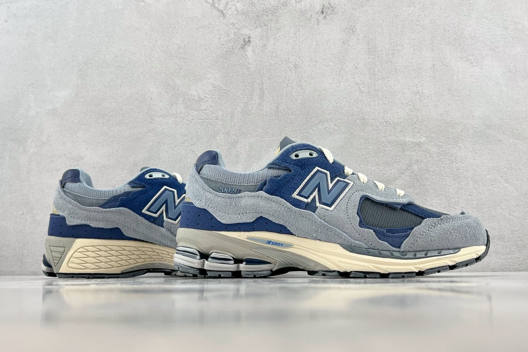 New Balance 2002R evergreen floral blue M2002RDI