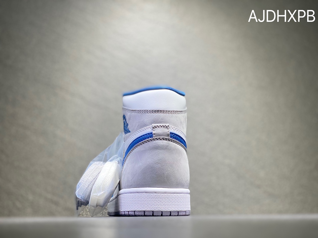 280 Air Jordan 1 乔丹1代 AJ1 黑绿漆皮篮球鞋 DZ5485-410