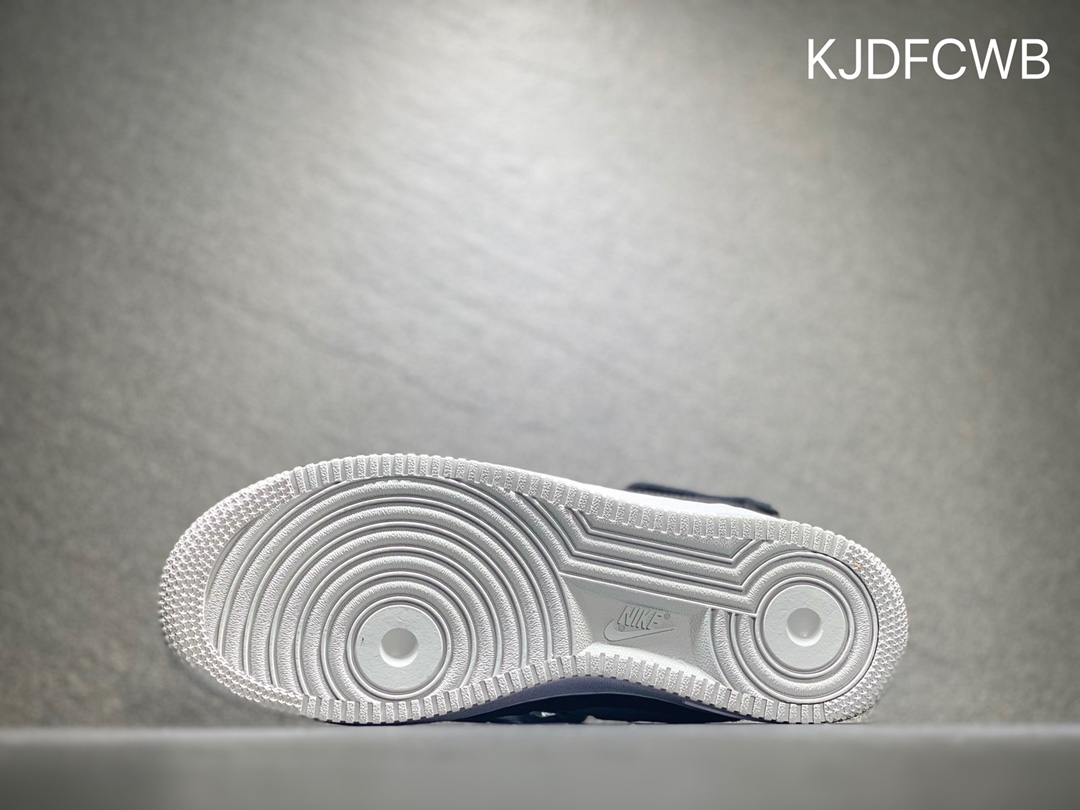 260 Nike Air Force 1 空军一号官方同步  BQ6819-008