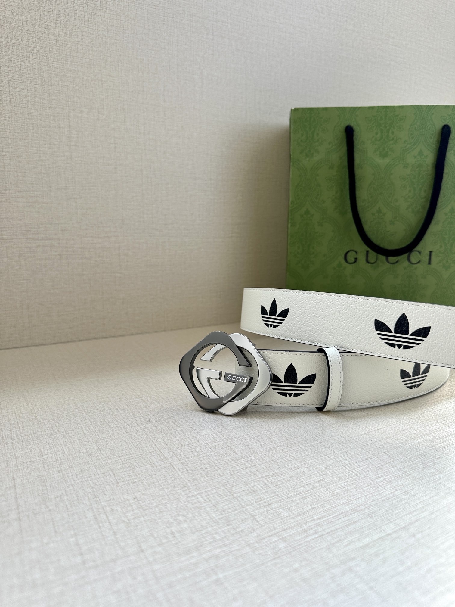 Gucci Style Black Leather Men's Belts Men's Belts Men's Belt detail image 8 from source 766483