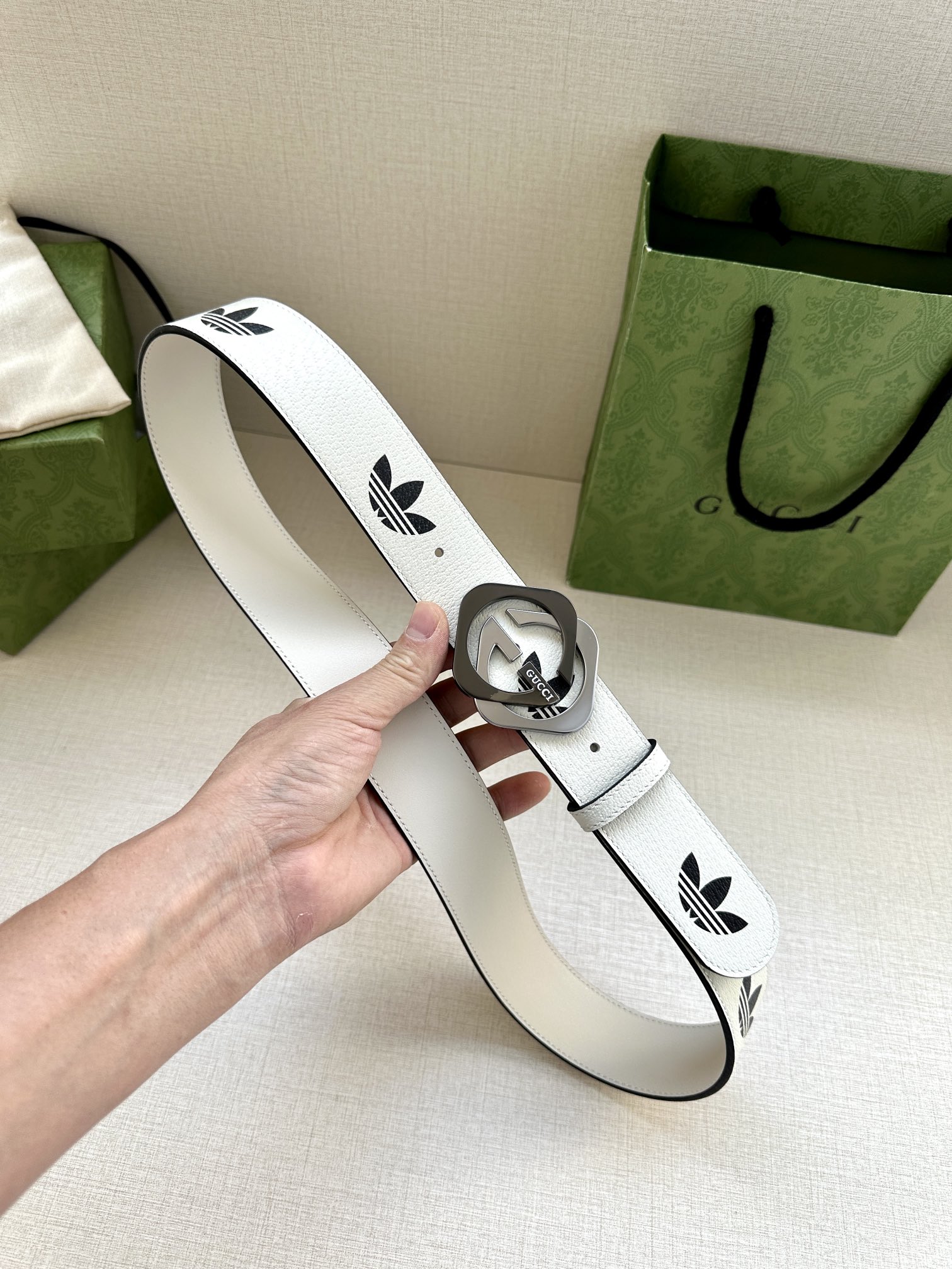 Gucci Style Black Leather Men's Belts Men's Belts Men's Belt detail image 6 from source 766483