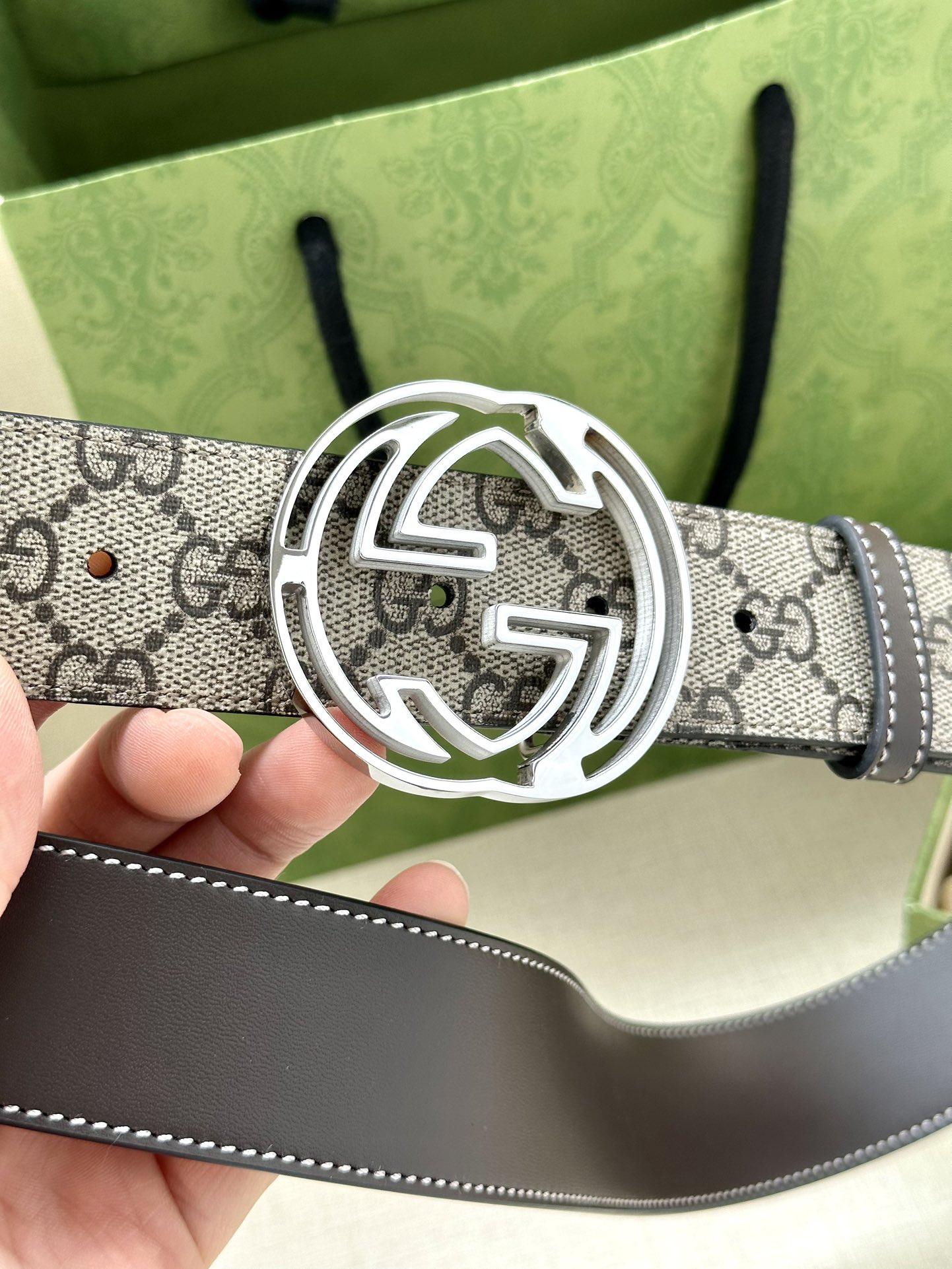 Gucci Style Black Leather Men's Belts Lookbook Reference image 2