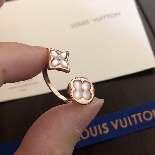 Louis Vuitton Jewelry Ring- Rose Gold White