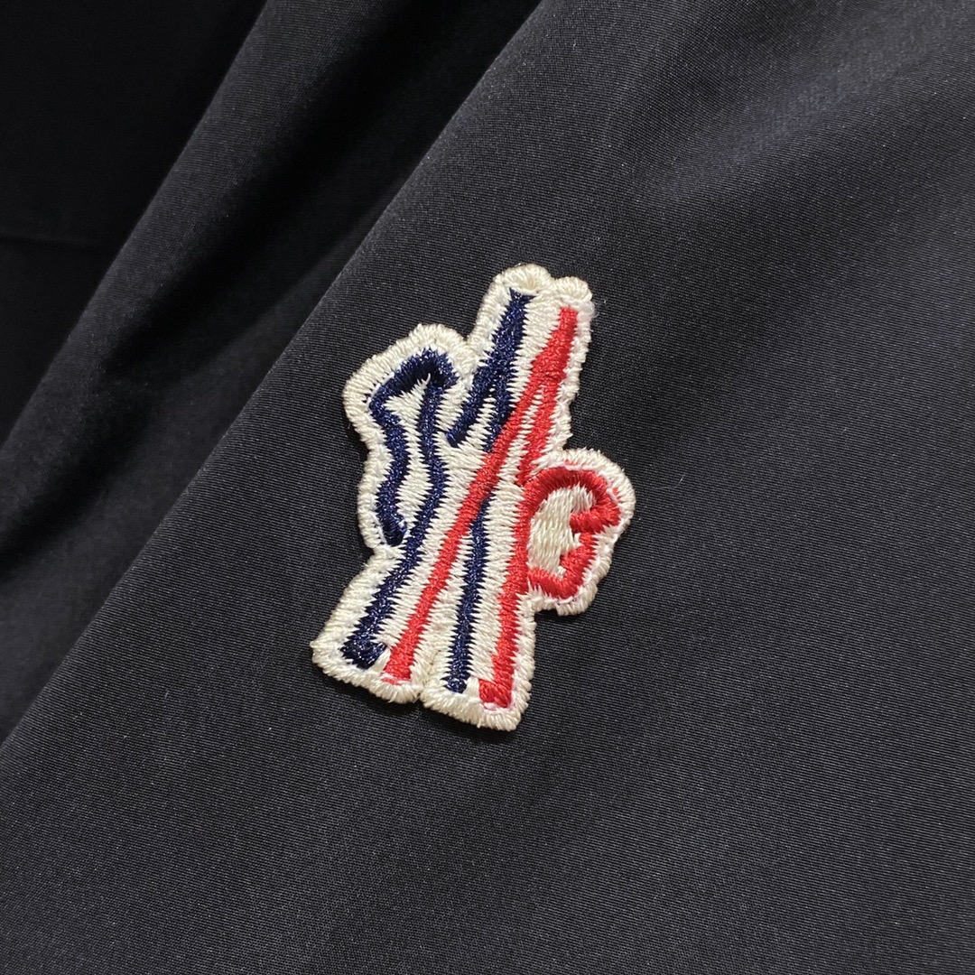 Moncler G(配防尘袋) 2022秋冬新款高密度科技防水材质拉链羽绒夹克