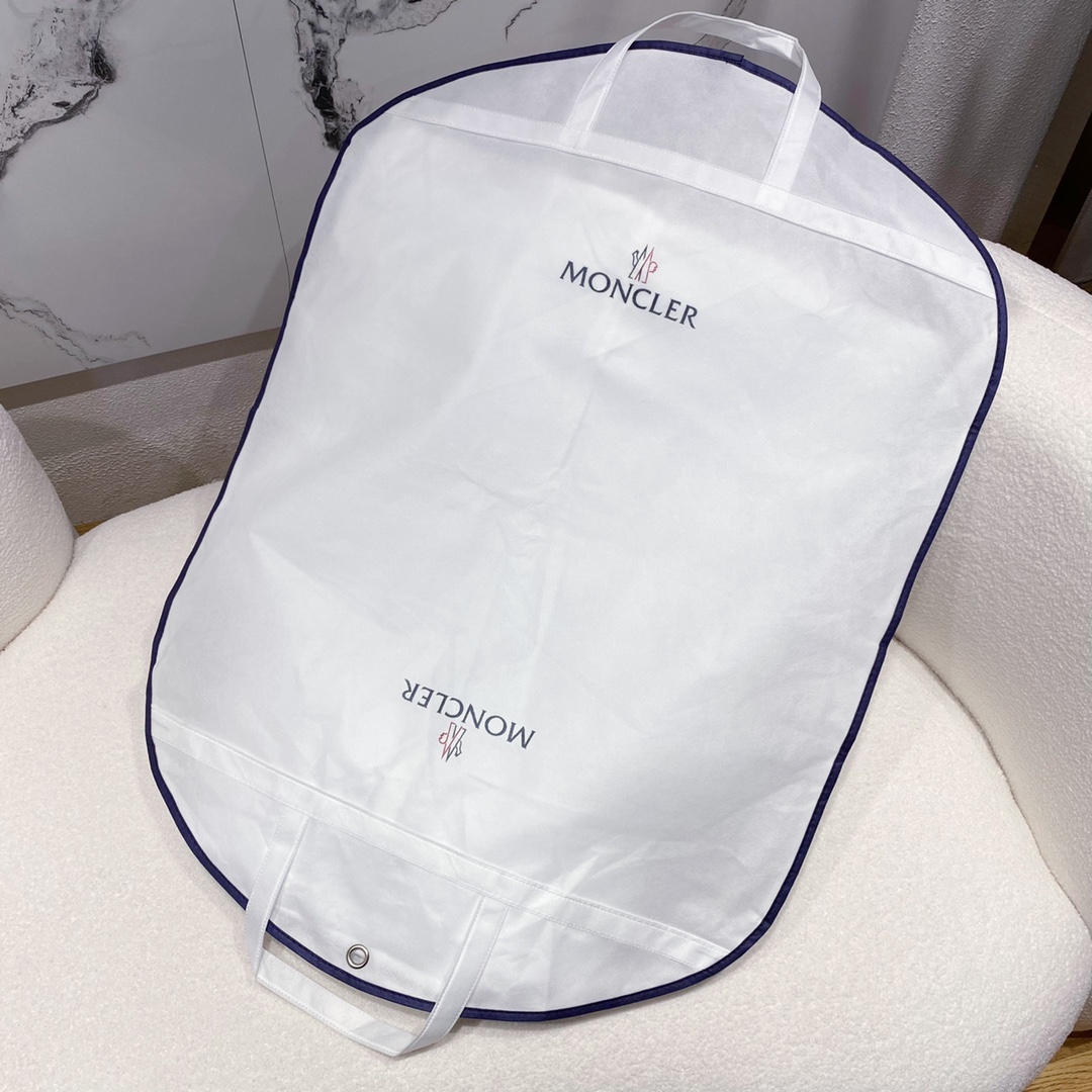 Moncler G(配防尘袋) 2022秋冬新款高密度科技防水材质拉链羽绒夹克