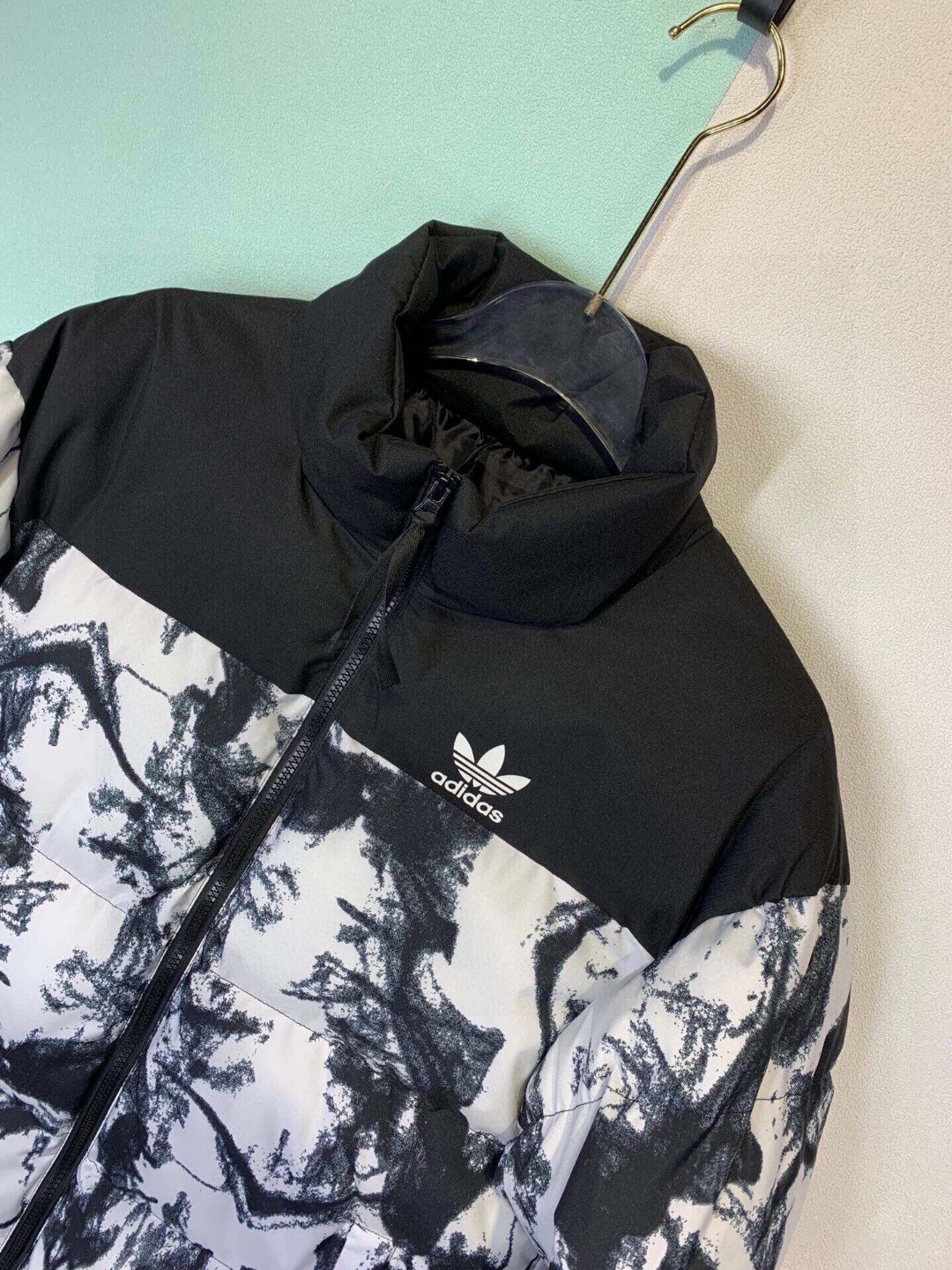 Adidas 阿迪达斯冬季羽绒棉服专柜款