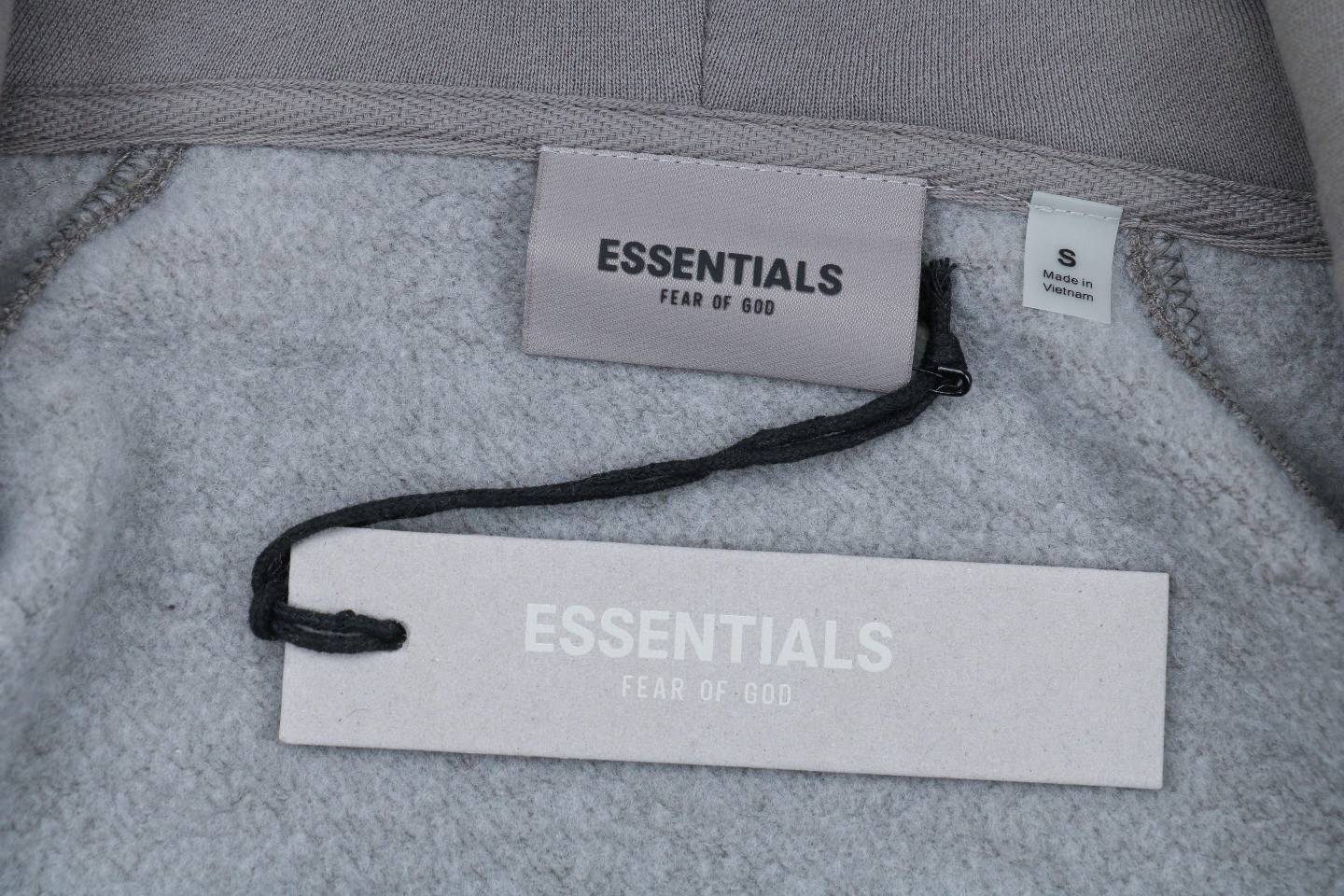 200 完美复刻FEAR OF GOD 复线 ESSENTIALS 基础简约背面压胶logo连帽拉链开衫帽衫