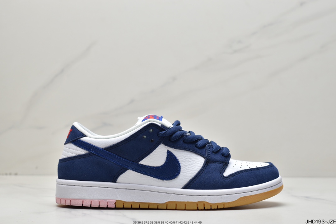 190 Nike SB Zoom Dunk Low 镜面 板鞋 系列经典百搭休闲运动板鞋 DO9395-400