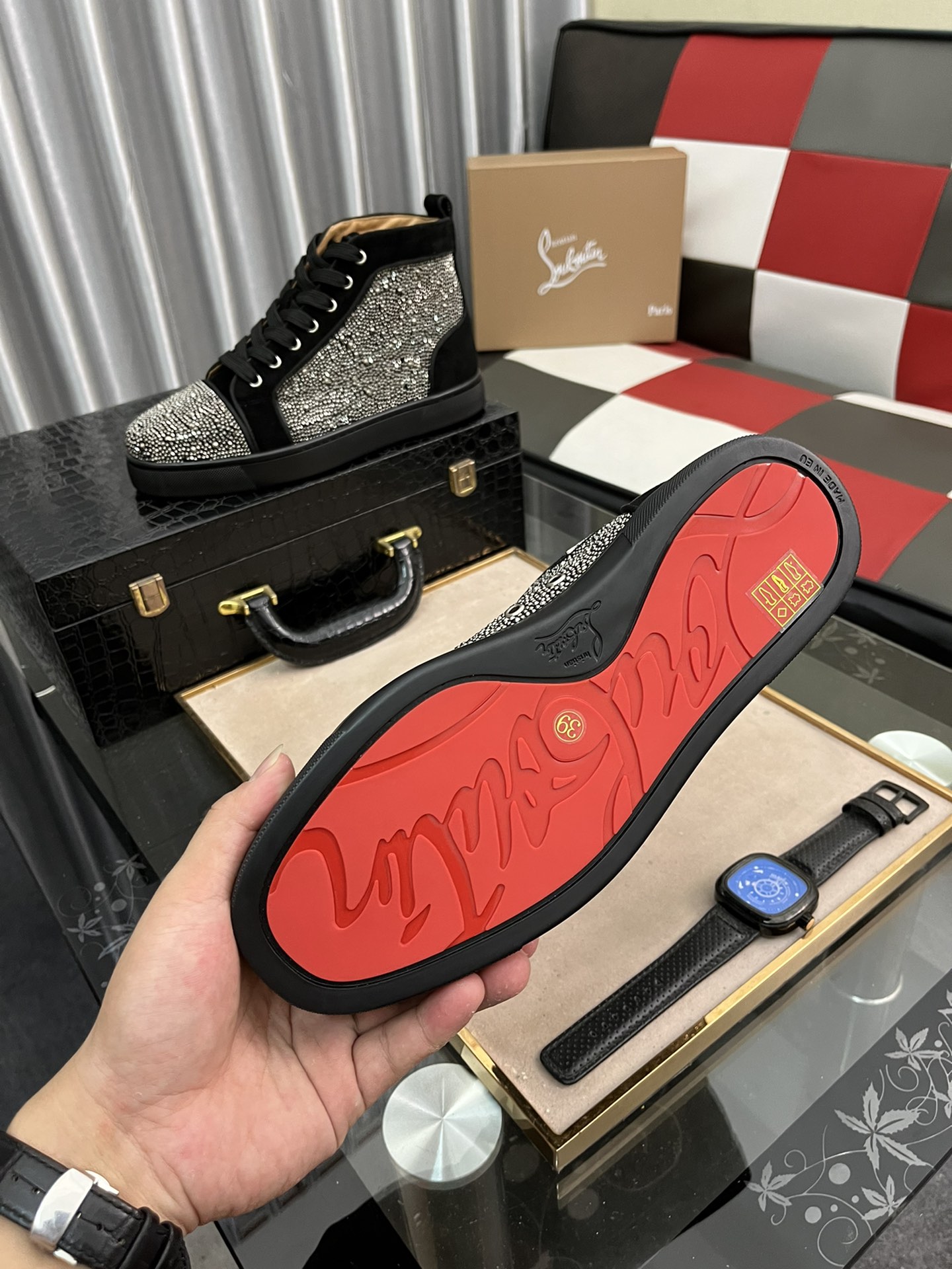 250christian louboutin(CL) Estilo completo , zapatos de tabla casuales Modelos calientes exclusivos 
