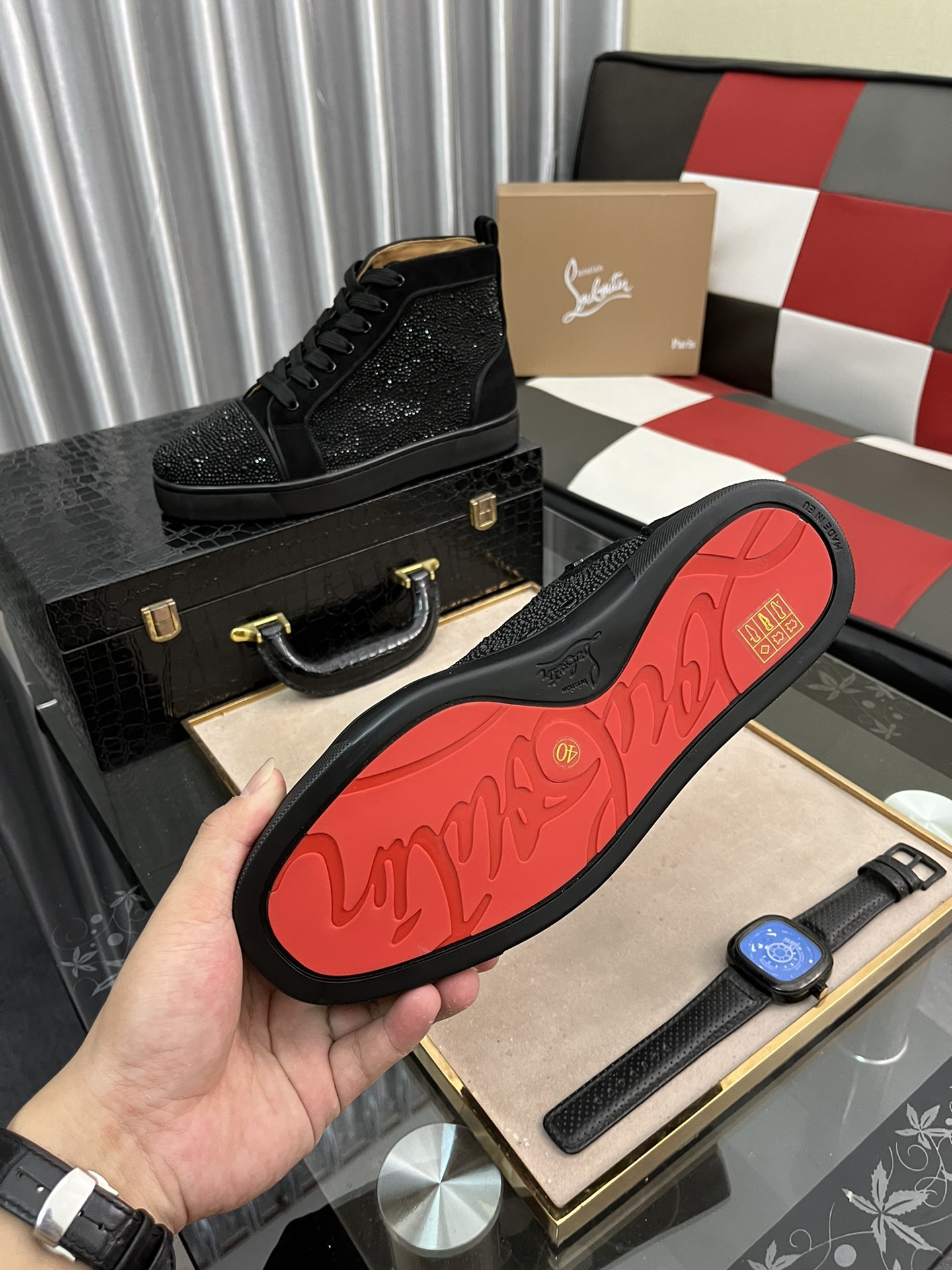 250christian louboutin(CL) Estilo completo , zapatos de tabla casuales Modelos calientes exclusivos 