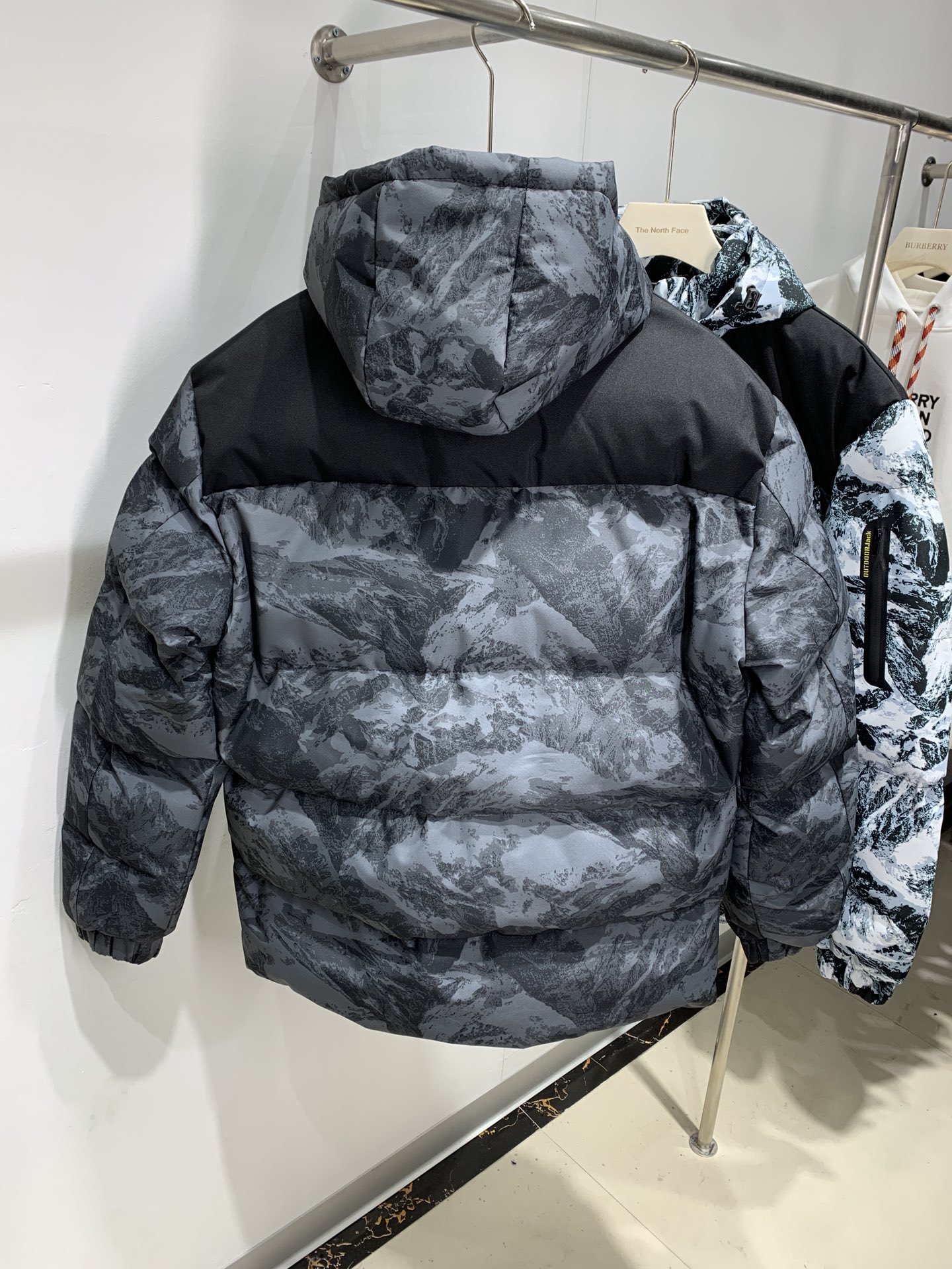 195 耐克 nike冬季新品 羽绒棉服 适合各种风格穿搭