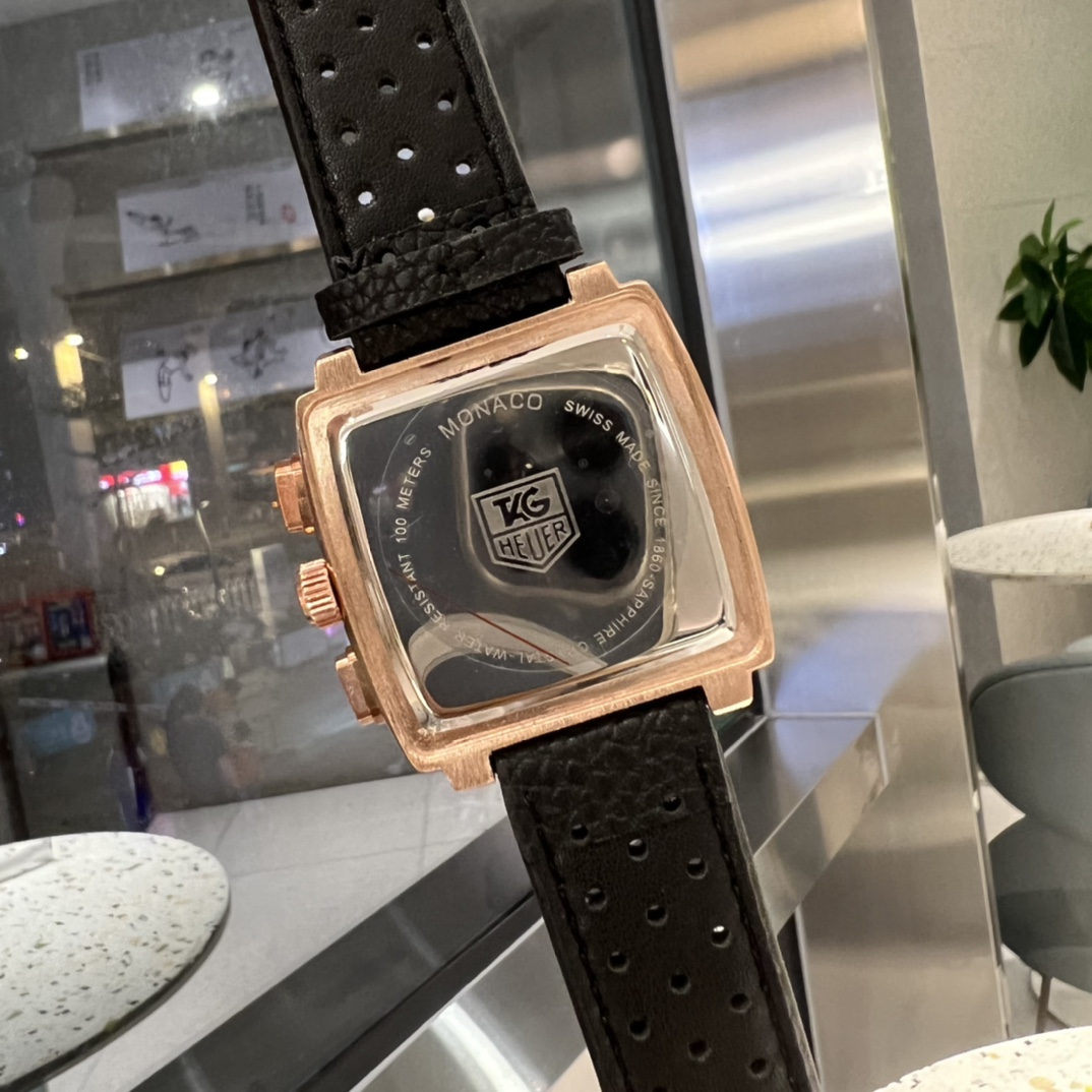 Limited Edition Tag Heuer F1 Fangio World Champion Watch with Six-Inch Calendar - 图片 7