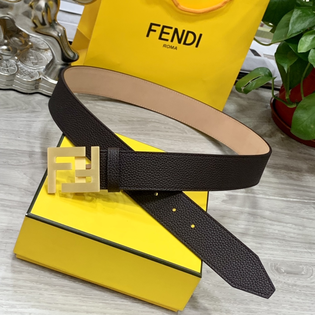 I5 FENDI 芬迪 男士时尚休闲腰带 原版荔枝纹面+头层磨砂底 顶级做工,搭配标志FF搭扣,奢华时尚休闲 原单品质.宽38mm