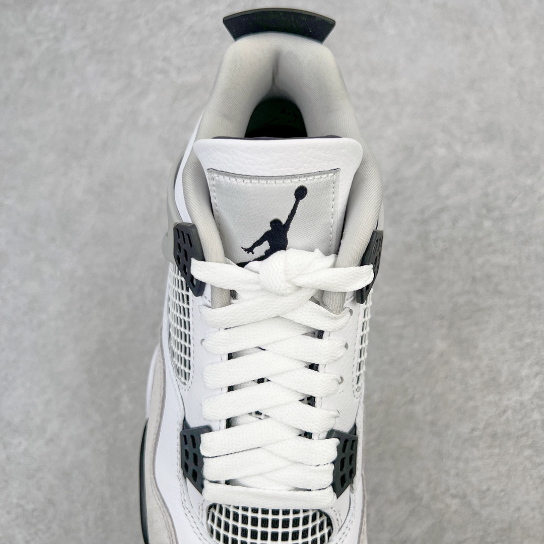 图片[5]-💰460 ＃GX Air Jordan AJ4 Retro 小白水泥 DH6927-111 圈内最强四代 独家外贸特供尺码含 45.5 49.5 50.5 耗时半年巨作 全套原纸板楦头开发 原厂特供皮料加持 确保原汁原味 完美呈现四代版型 一比一鞋头弧度高度鞋身弧度 数据细节工艺流程均保持原鞋一致 原厂TPU网格鞋带扣 正确内里网布 菱角分明不变形无多余毛边 柔软性质感一致于原鞋 市场唯一原厂鞋扣模具 背面可见隐藏注塑口 原厂织唛标 原厂飞人电绣工艺 尾指中部跳三针 独家绑鞋带手法 印刷中底布 四线拉帮 米色美纹纸贴合固定 进口港宝加持 后跟自然饱满 全鞋荧光划线卡点 追求极致完美 每一双都是工艺品 多重QC质检 超越公司货的品控标准 实实在在的免检产品 尺码：40 40.5 41 42 42.5 43 44 44.5 45 45.5 46 47.5 48.5 49.5 50.5 编码：by5936030-运动鞋