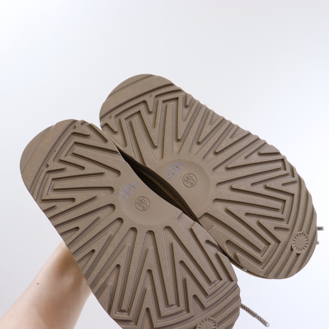 图片[9]-油GG海兰德靴 2022秋冬新款儿童经典复古拼色靴扣带款，撞色拼接 个性潮酷 牛津布加绒款 柔软亲肤 舒适透气不捂脚 EVA外底，轻便耐穿 防滑耐磨🤟-选品中心