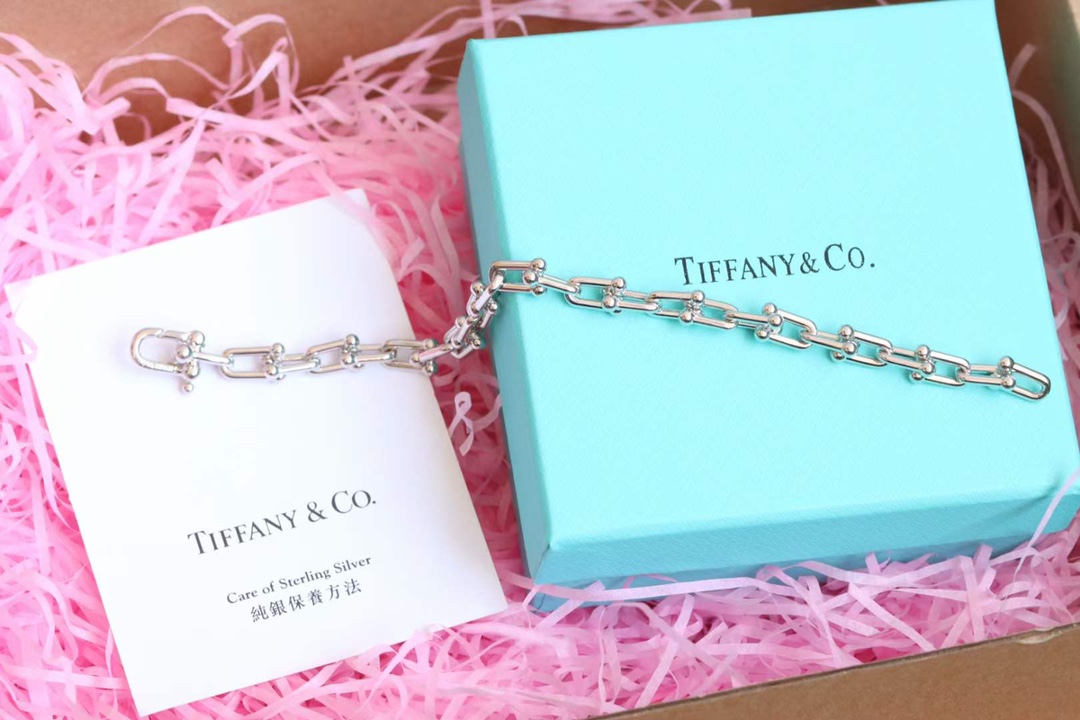 Tiffany & Co. 蒂芙尼tiffany&Co. 银色U型情扣侣款套装