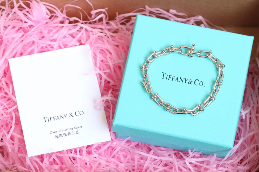 Tiffany & Co. 蒂芙尼tiffany&Co. 银色U型情扣侣款套装