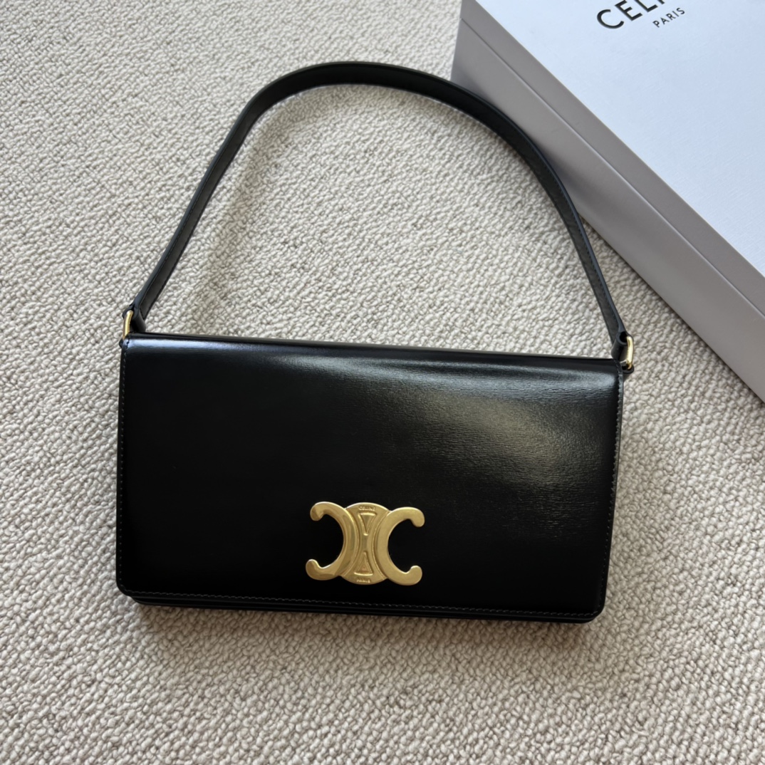Celine has arrived 24 new fashion original small bags!