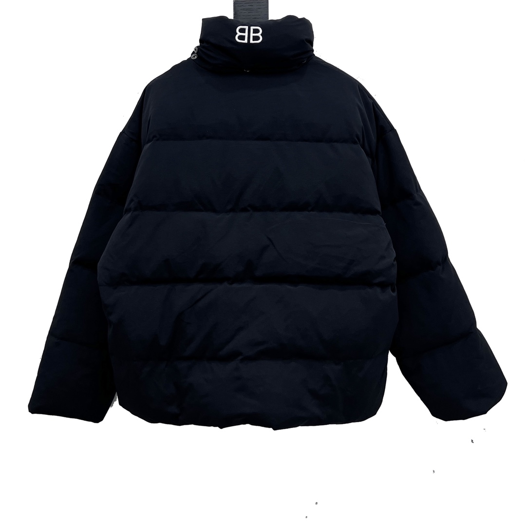 680 Balenciaga巴黎世家BLCG 22秀款双B立领羽绒服