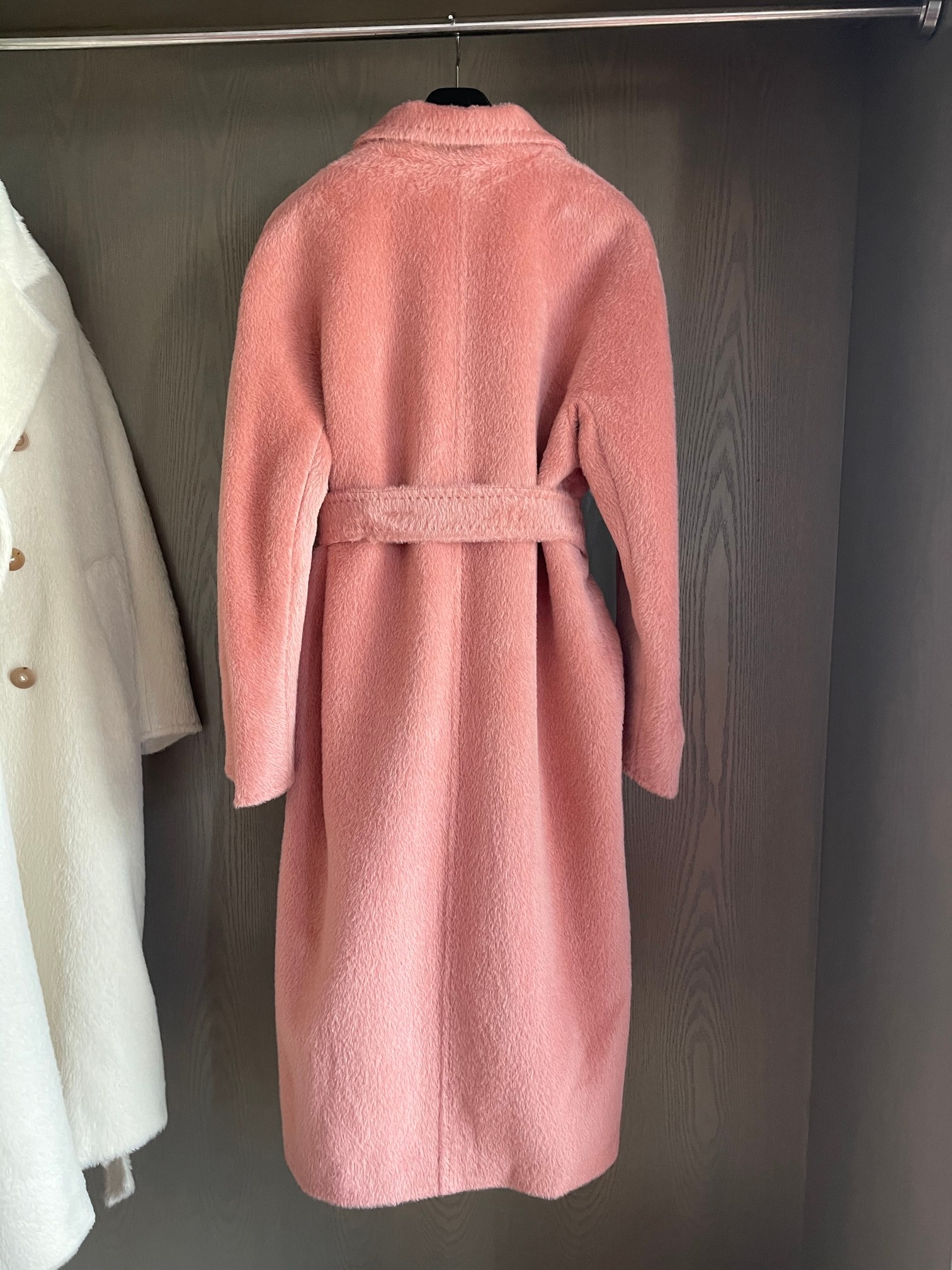 Luxurious Alpaca Wool Coat: Soft, Warm & Timeless Style - Perfect Winter Essential 3 a1666758050548 0826