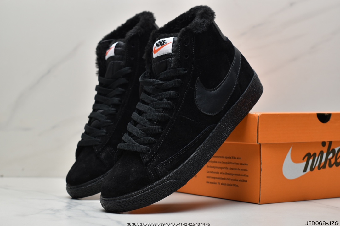 150  NIKE BLAZER LOW The New Way为概念的 Nike Blazer 518171-015