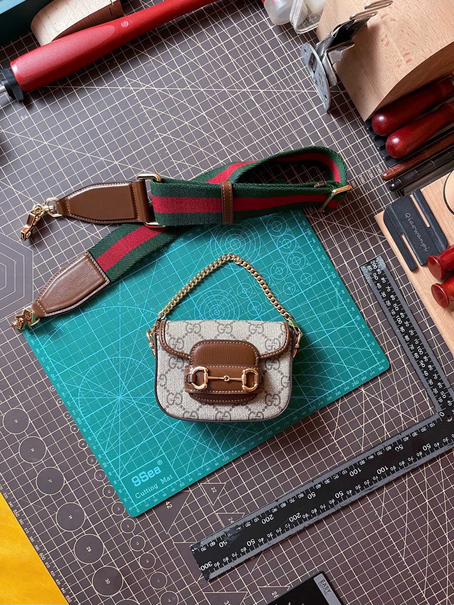 Gucci Bag Collection crafted with premium materials and signature design 4