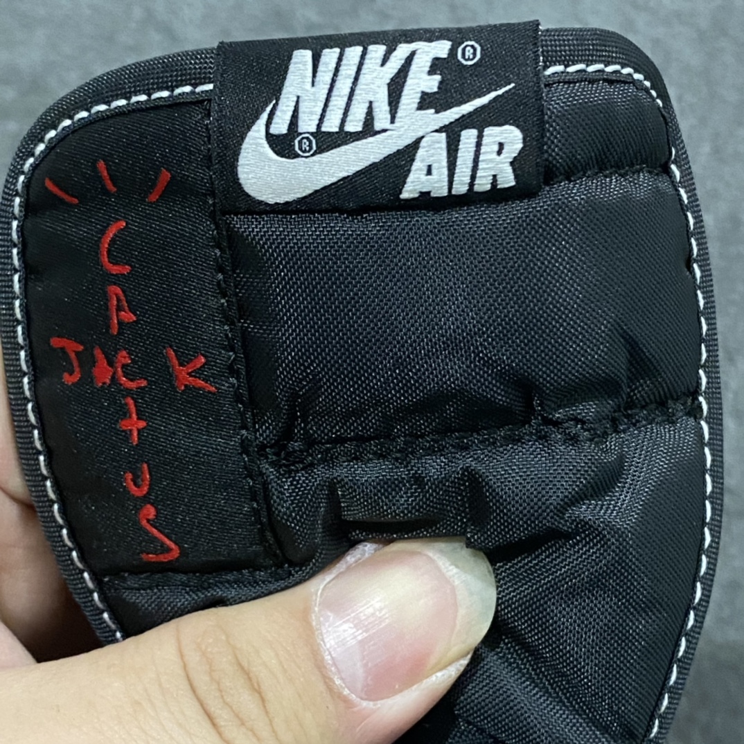 新DT版纯原Air Jordan AJ1黑色倒钩 货号:DM7866-001 原盒带方巾原配件 正确针车效果 原装皮料 刺绣饱满 细节做工到位 尺码:36-47.5-选品中心