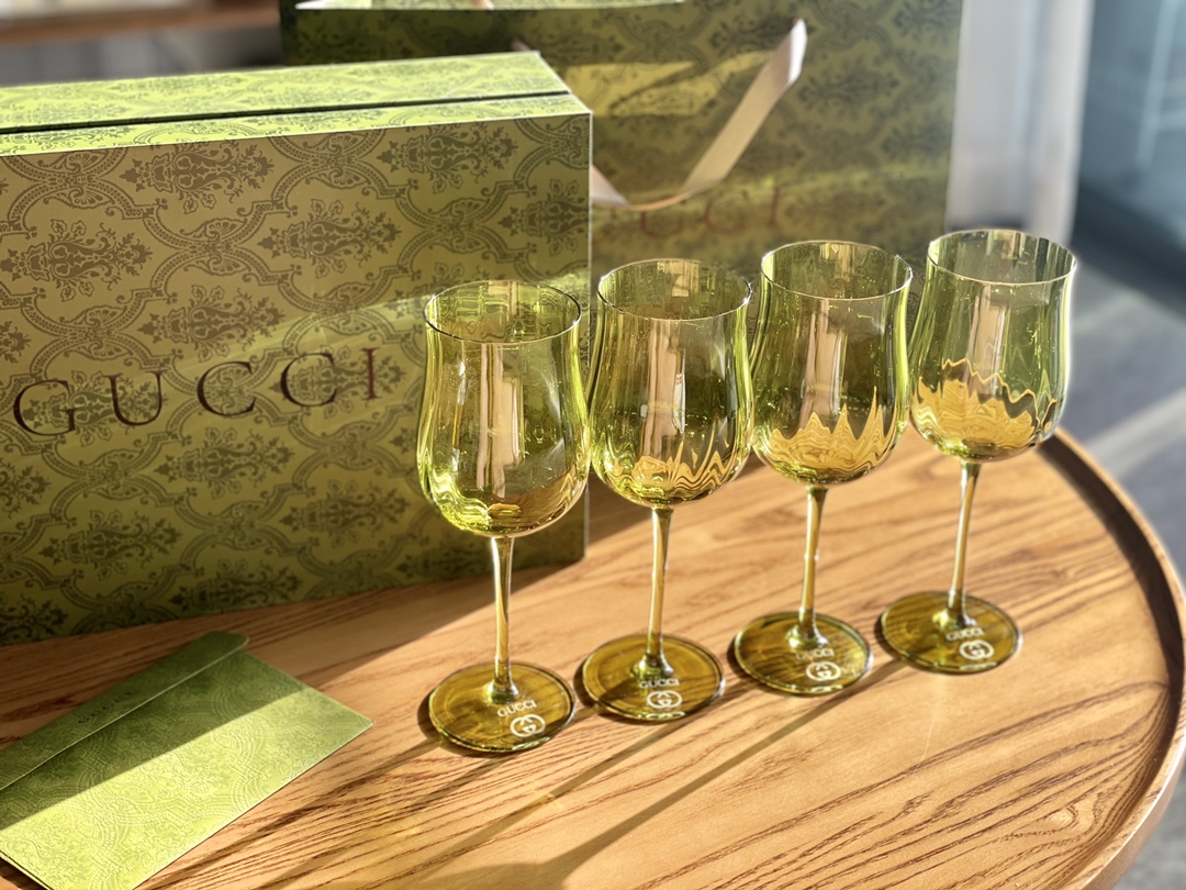 吉安维托·罗西 Gianvito Rossi 高定典藏典雅居所生活方式奢华家居家纺四件套摆件 #663CC781 8