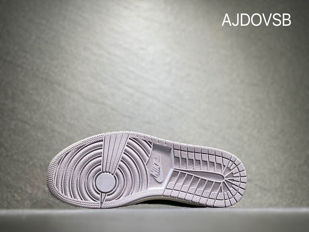 本地自取200 Nike AIR JORDAN 1 Low AJ1 乔丹低帮 篮球鞋DR8867-400