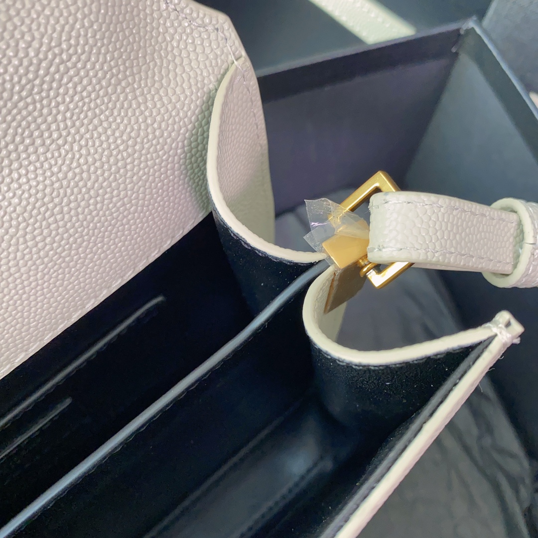 Louis Vuitton Haute Couture Classic Luxury Handbag Shoulder Crossbody 9