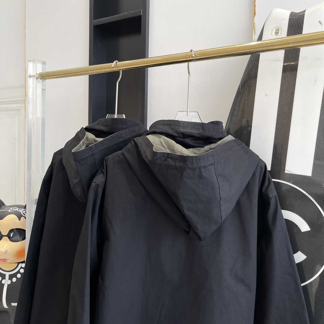 Gucci Reversible Workwear Jacket - Unisex Style, Premium Quality 9 i1666777908 2534 7