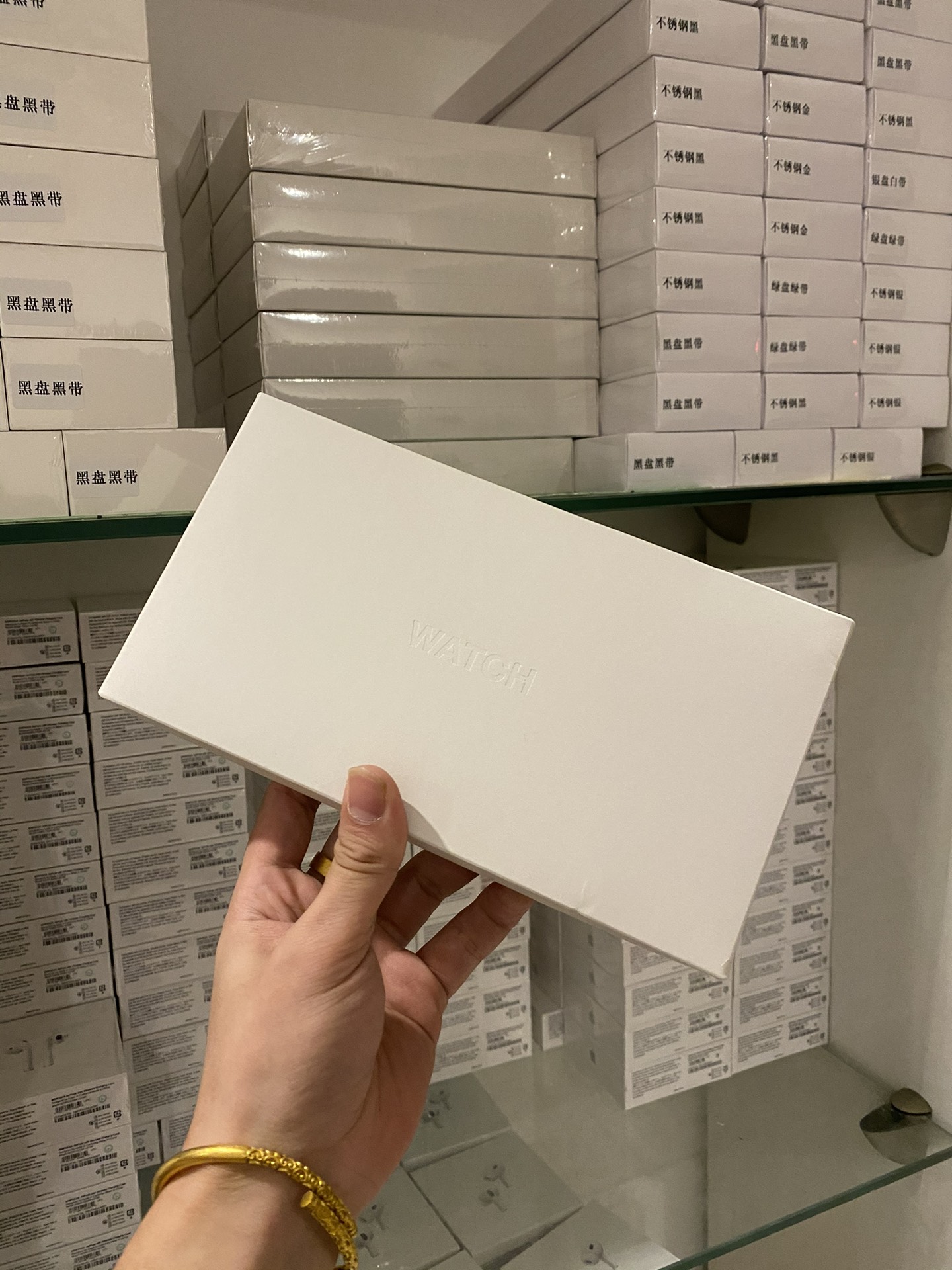 Apple Watch Ultra 手表 手表外包装实拍 正品1:1包装 市面独家正确版 欢迎同行调货 提供样品拍照😊