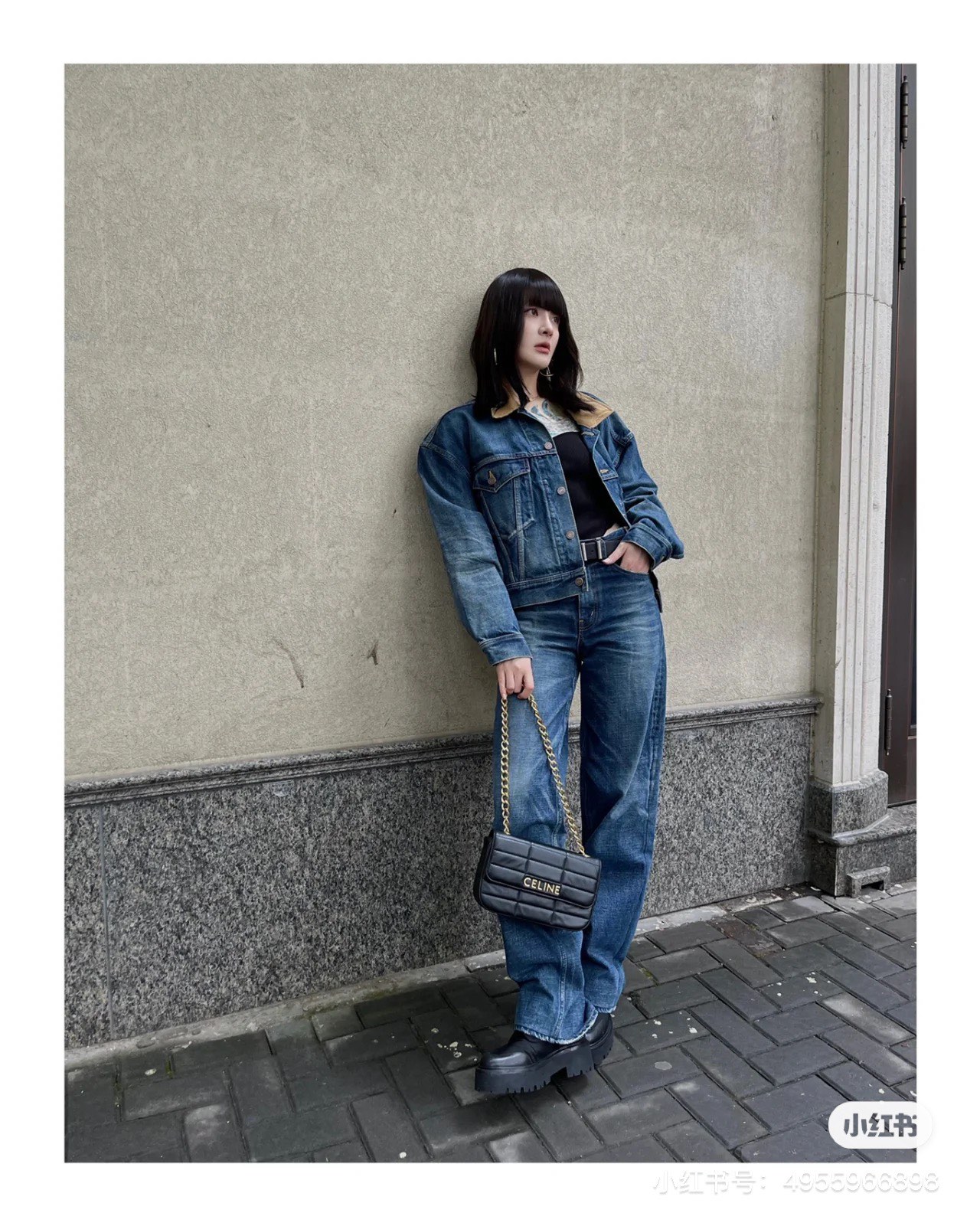 NO:532481,Celine launched a Matelasse Monochrome handbag in the autumn and winter series. Let’s take a look. Matelasse quilted checked body. The rectangular quilted check is the most recognizable design element of this bag. The soft lambskin is divided into full rectangular lattices to increase the durability of the leather surface while adding a full retro flavor~, Celine, celine, celine, chrome hearts, sheepskin19860909Celine在秋冬系列推出一款Matelasse Monochrome手袋一起来看看吧 Matelasse 绗缝格纹包身 长方形绗缝格纹是这只包包最具辨识度的设计元素柔软 的小羊皮被分成饱满的长方形格子增加皮面耐用性的同 时多了满满的复古味~,赛琳celine,celine,celine,chrome hearts,sheepskin,Bag