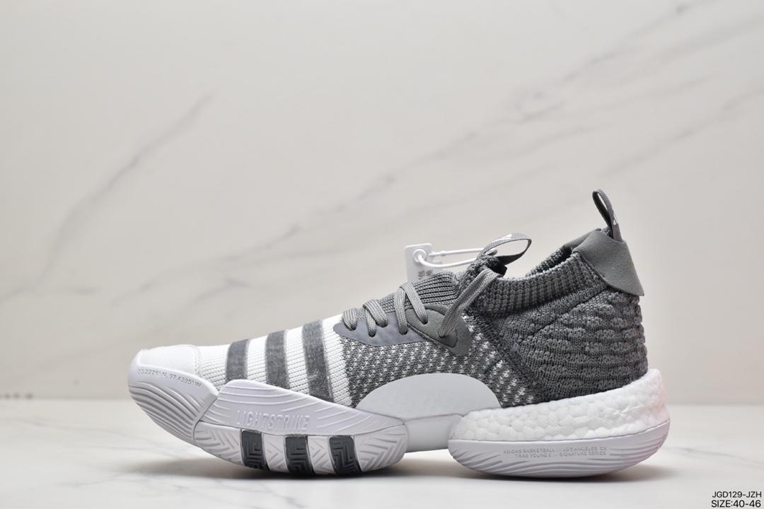 Adidas/ full palm BOOST midsole cushioning technology basketball shoes