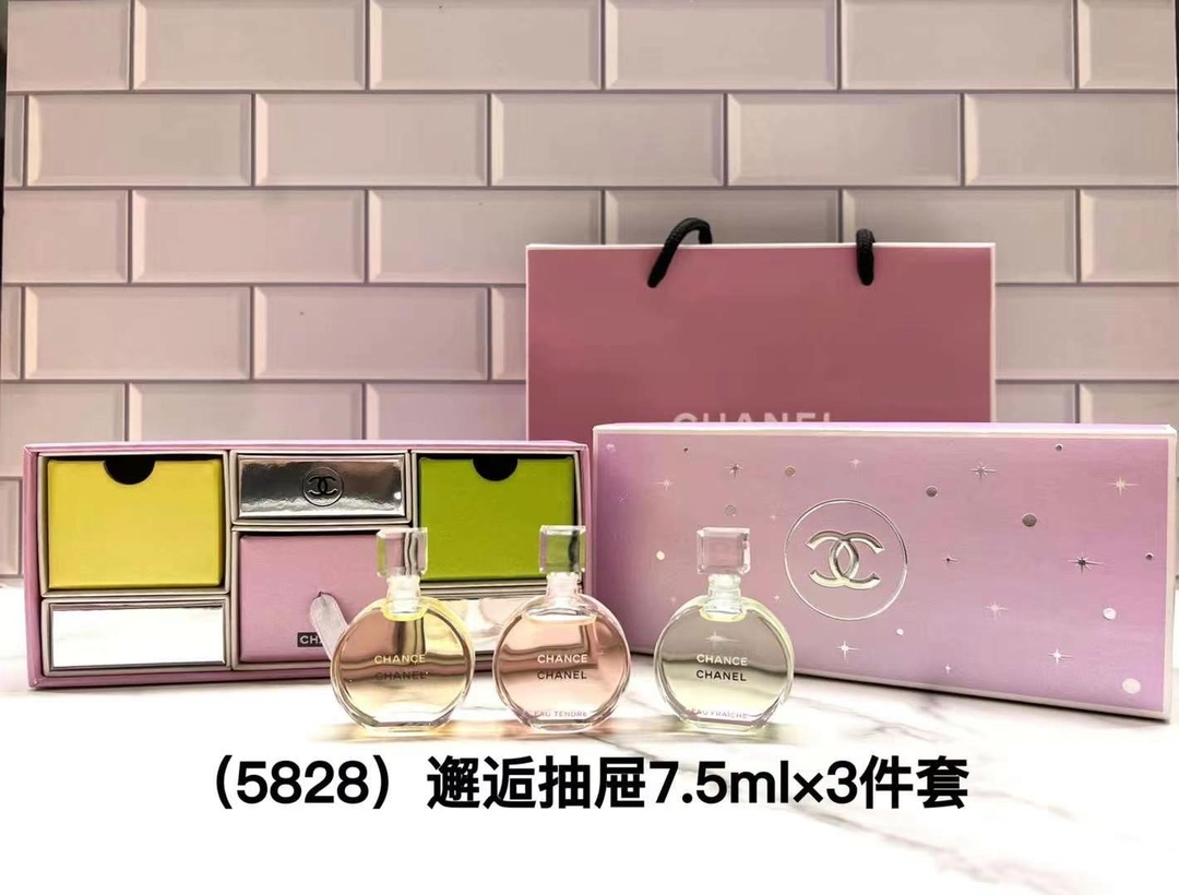Chanel Chance Perfume Miniature Set - 7.5ml x 3 (Yellow, Pink, Green) 1 i1666808191 8251 0