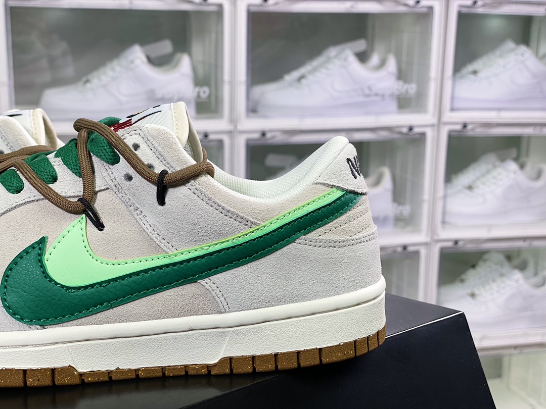 260  SB Dunk Low SE ”85 Grey Green”扣篮系列DO9457-100