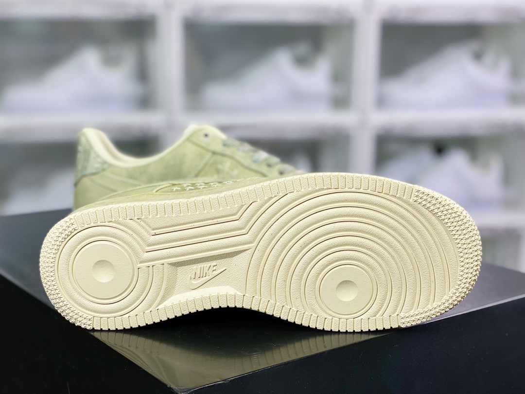 180 Air Force 1’07 Low PRM” NAl-KE Cha”空军一号DV4246-333