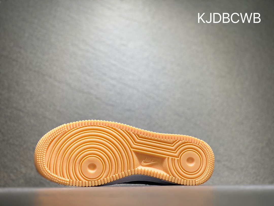 220 Nike Air Force 1 空军一号 DD1259-400