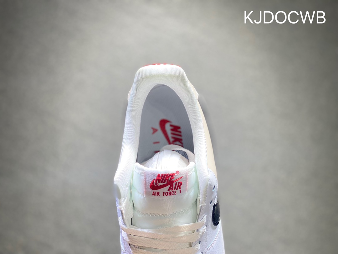 200 Nike Air Force 1 空军一号 DQ7570-001