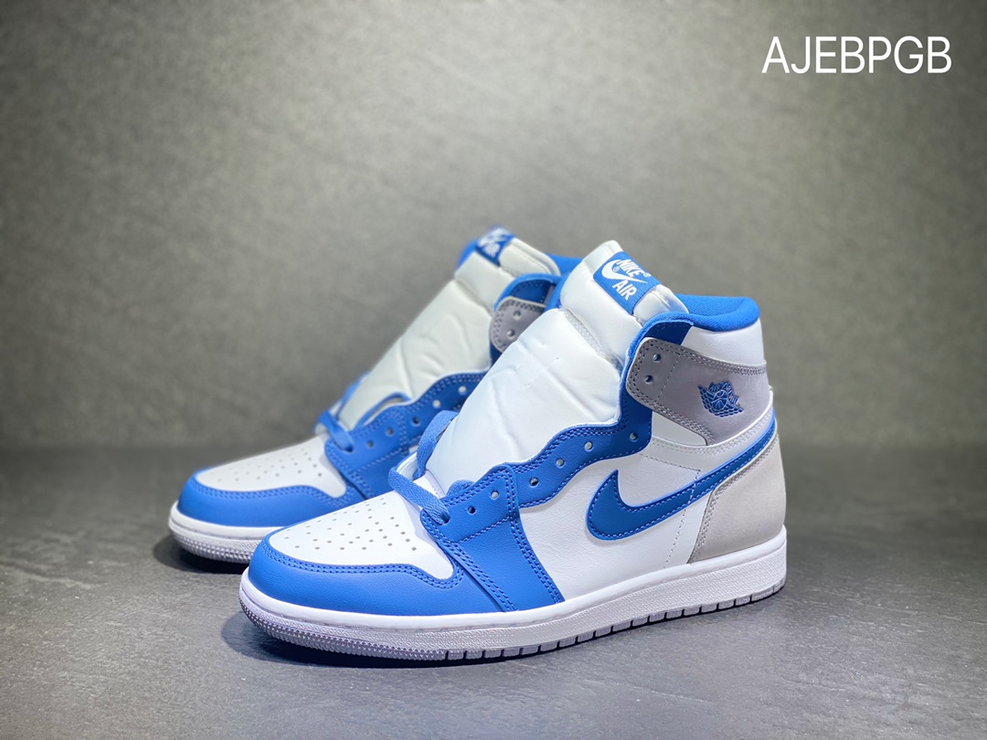 320 Air Jordan 1 乔丹1代 AJ1 黑绿漆皮 篮球鞋 FD1430-410