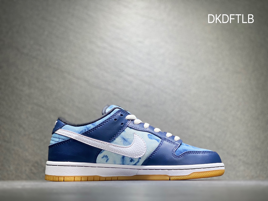 260 Nike SB dunk Low 低帮休闲运动滑板板鞋745954-014
