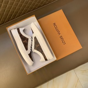 Louis Vuitton Designer
 Sneakers Casual Shoes Black Brown White Men Cowhide Sheepskin Casual