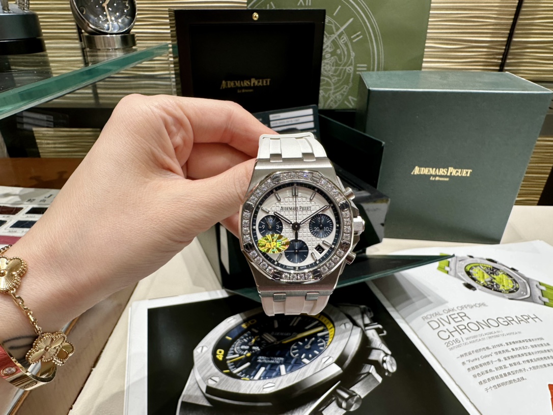 AP Royal Oaks Offshore 37mm Star Prince: Ultimate Mechanical Version, High Value, Precise Movement - 图片 2